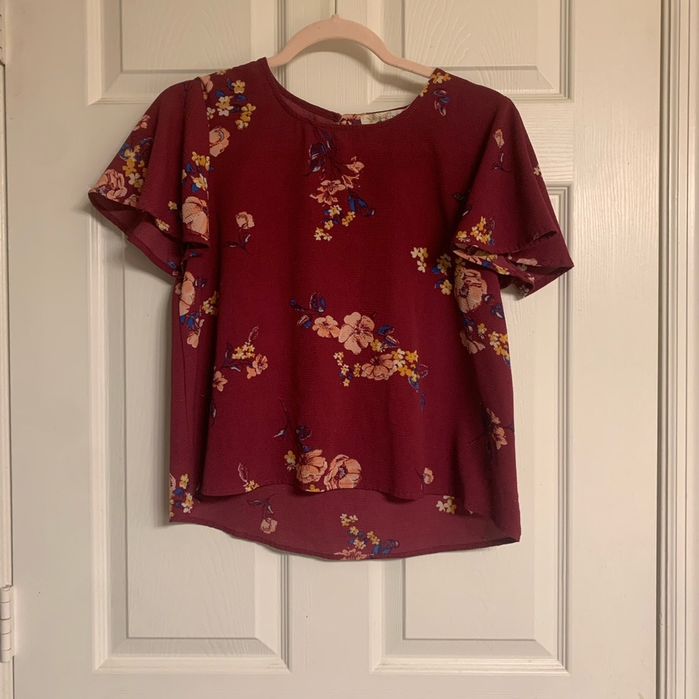 Floral Rewind maroon top👚